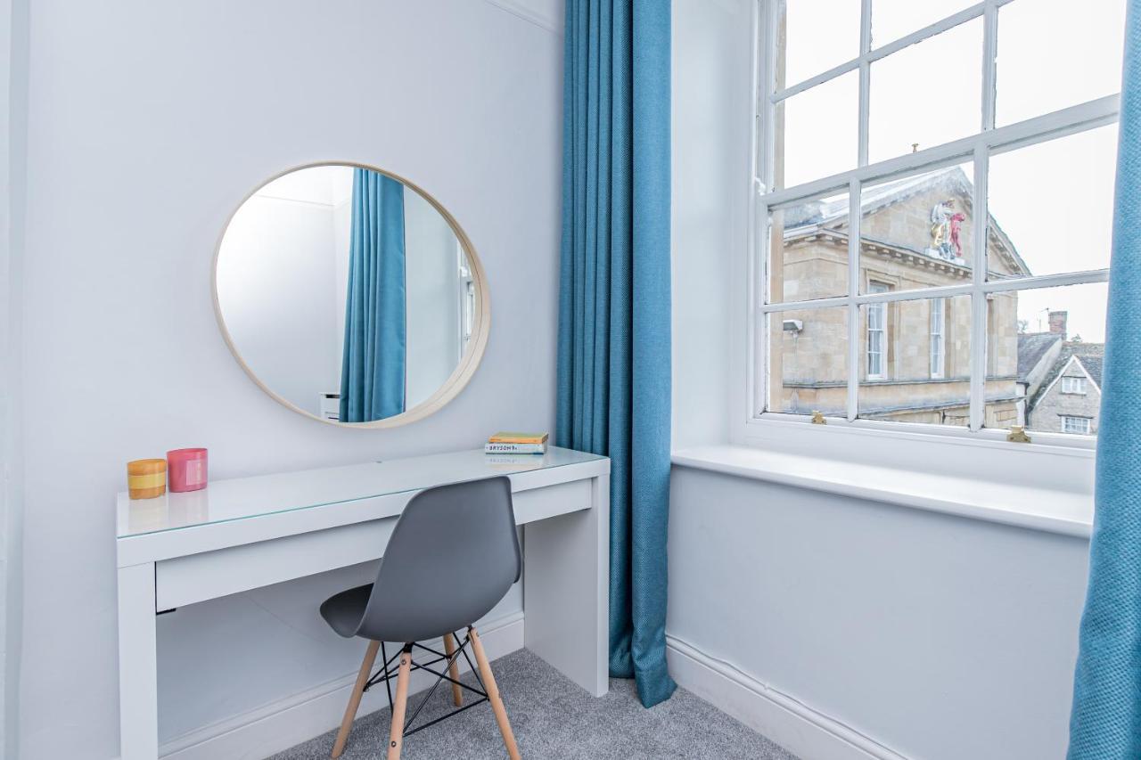 Oxfordshire Living - The Spencer Apartment - Woodstock Kültér fotó