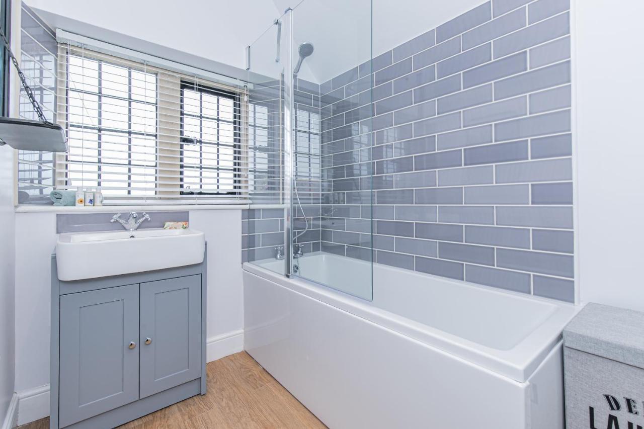 Oxfordshire Living - The Spencer Apartment - Woodstock Kültér fotó