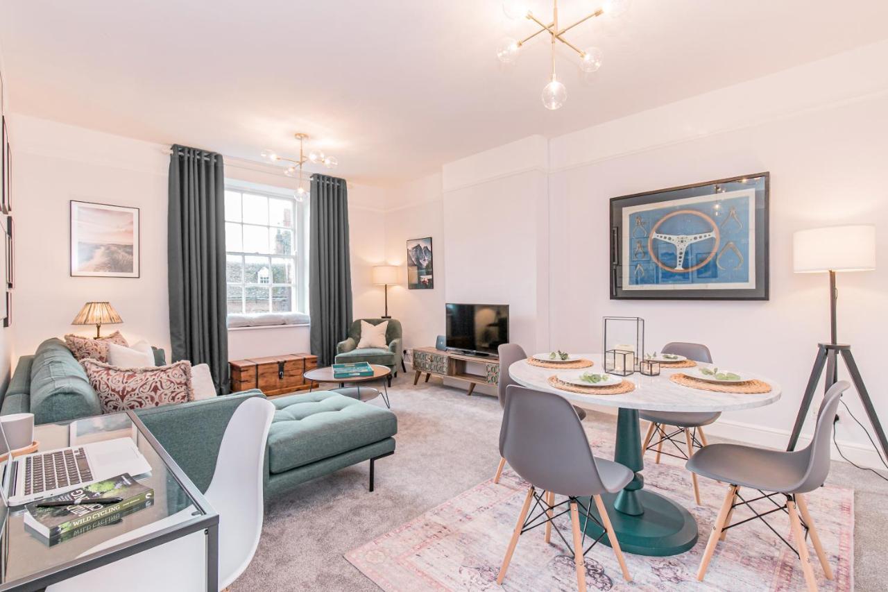 Oxfordshire Living - The Spencer Apartment - Woodstock Kültér fotó